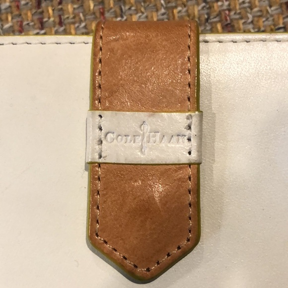 COLE HAAN Ivory Calfskin & Vachetta Leather Long Bifold Wallet Turquoise Lining - Picture 6 of 17